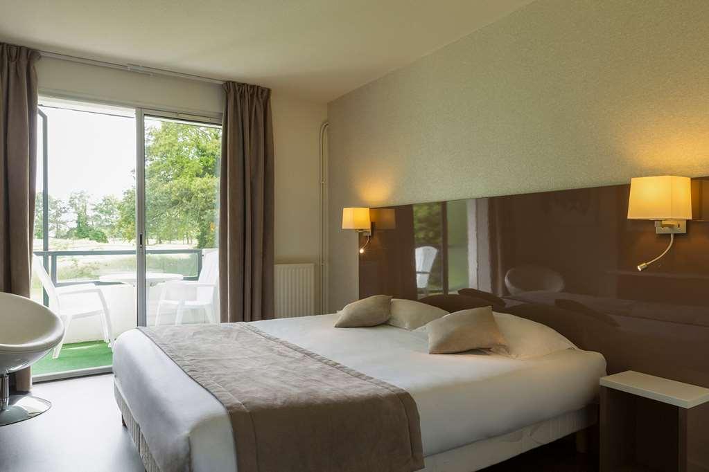 Hotel Du Golf Saint-Laurent Ploemel Cameră foto
